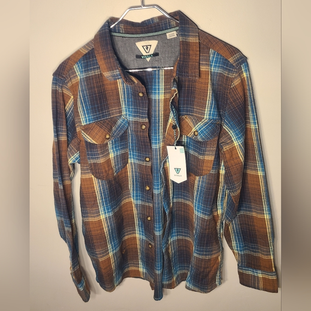 New With Tag Vissla Men's Blue and Brown Plaid Shirt